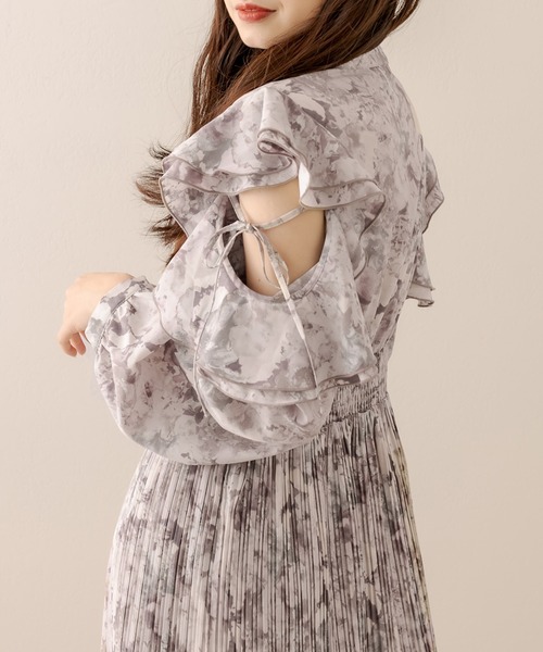 OLIVE des OLIVE（オリーブデオリーブ）の「肩あきプリーツワンピース（ワンピース・レディース・ブラック/アイボリー/ラベンダー・FREE）」の20枚目の写真