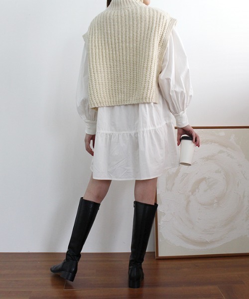 MODE ROBE(モードローブ)の「ケーブルニットベスト(ベスト・レディース・ブラック/カーキ/アイボリー・FREE)」の5枚目の写真