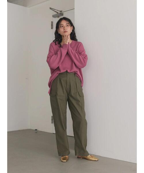 AMERICAN HOLIC（アメリカンホリック）の「ブラッシュヤーンVネックニットプルオーバー（ニット/セーター・レディース・ライトグレー/ピンク/ネイビー/マスタード・L/M）」の12枚目の写真