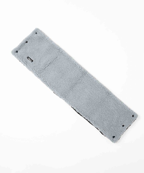 MILKFED.（ミルクフェド）の「LOGO BOA NECK WARMER（ネックウォーマー/スヌード・レディース・ベージュ/ホワイト/ブラック・ONE SIZE）」の5枚目の写真