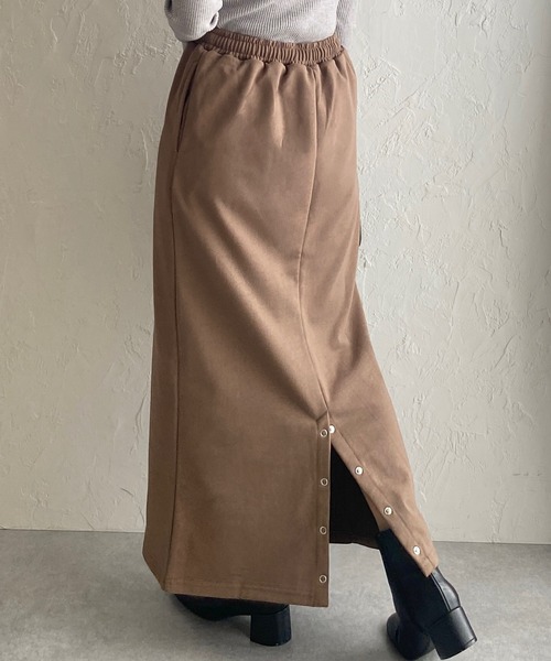 She's Closet(シーズクローゼット)の「2WAYホックデザインロングナロースウェットスカート(スカート・レディース・ブラック/ブラウン/グリーン/アイボリー・FREE)」の1枚目の写真