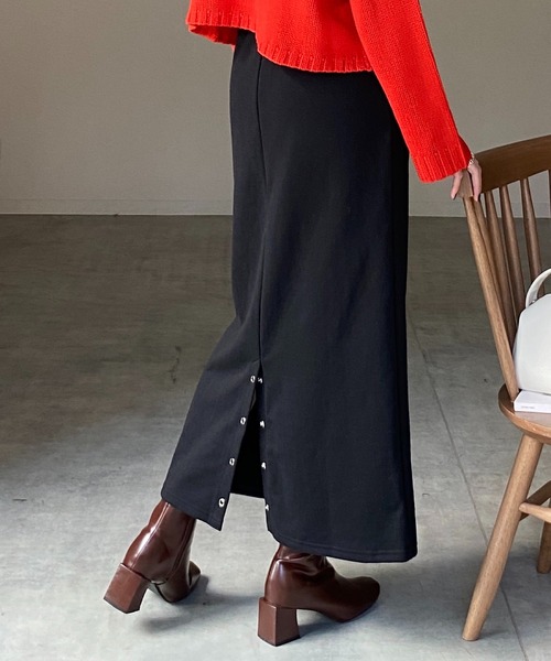 She's Closet(シーズクローゼット)の「2WAYホックデザインロングナロースウェットスカート(スカート・レディース・ブラック/ブラウン/グリーン/アイボリー・FREE)」の3枚目の写真