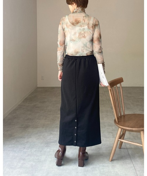 She's Closet(シーズクローゼット)の「2WAYホックデザインロングナロースウェットスカート(スカート・レディース・ブラック/ブラウン/グリーン/アイボリー・FREE)」の21枚目の写真