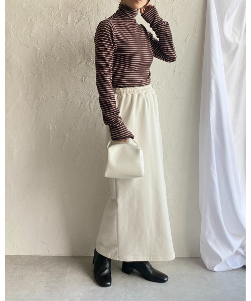 She's Closet(シーズクローゼット)の「2WAYホックデザインロングナロースウェットスカート(スカート・レディース・ブラック/ブラウン/グリーン/アイボリー・FREE)」の5枚目の写真