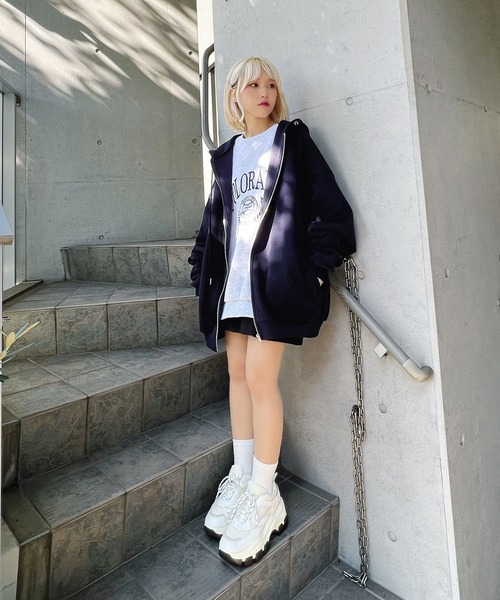 Figments（フィグメンツ）の「裏起毛ビッグZIPパーカー（パーカー・レディース・ネイビー/ライトグレー/ブラック/杢グレー・LARGE/X-LARGE）」の5枚目の写真