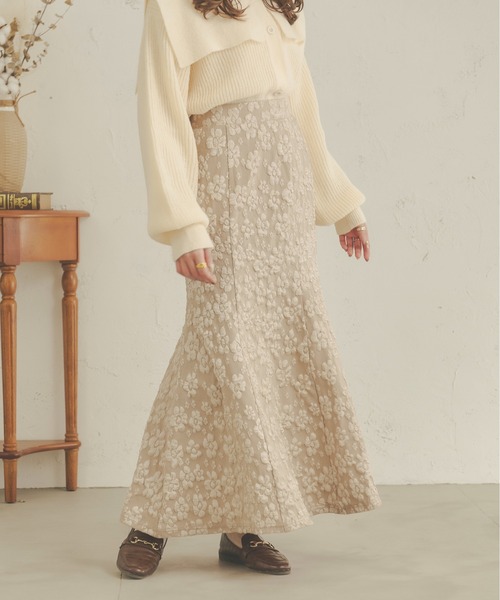 Ambre Neige（アンブルネージュ）の「着映えスカート。花柄ジャガードマーメイドスカート／【WEB/EC限定商品】（スカート・レディース・ブラック/ライトグリーン/ベージュ・MEDIUM/SMALL）」の8枚目の写真