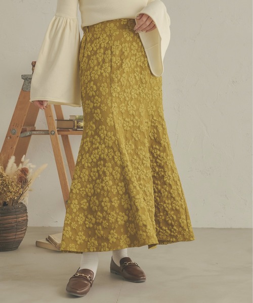 Ambre Neige（アンブルネージュ）の「着映えスカート。花柄ジャガードマーメイドスカート／【WEB/EC限定商品】（スカート・レディース・ブラック/ライトグリーン/ベージュ・MEDIUM/SMALL）」の17枚目の写真