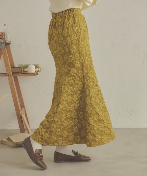 Ambre Neige（アンブルネージュ）の「着映えスカート。花柄ジャガードマーメイドスカート／【WEB/EC限定商品】（スカート・レディース・ブラック/ライトグリーン/ベージュ・MEDIUM/SMALL）」の19枚目の写真