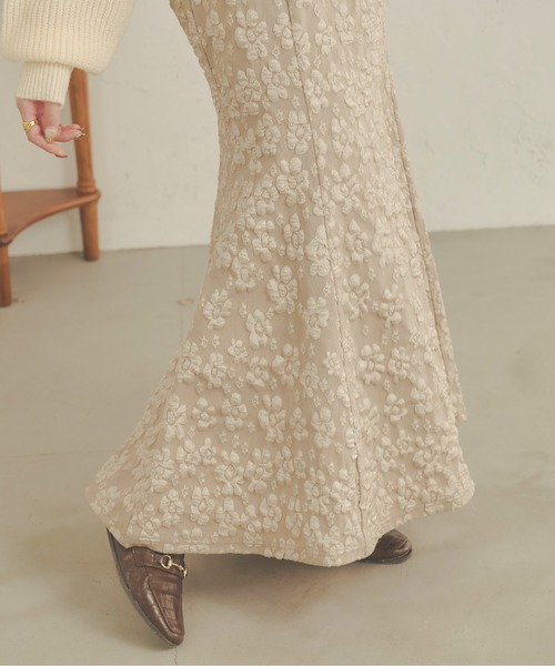 Ambre Neige（アンブルネージュ）の「着映えスカート。花柄ジャガードマーメイドスカート／【WEB/EC限定商品】（スカート・レディース・ブラック/ライトグリーン/ベージュ・MEDIUM/SMALL）」の9枚目の写真