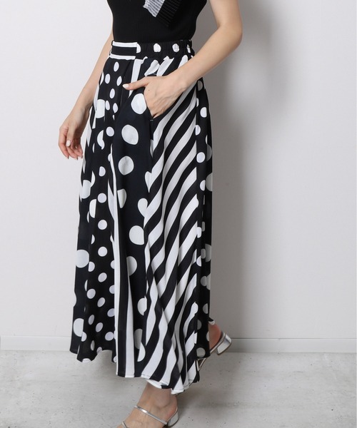 Re.Verofonna（ヴェロフォンナ）の「ドット＆ストライプフレア