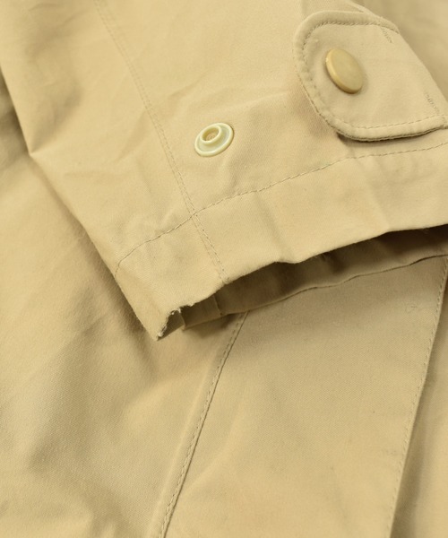 patagonia(パタゴニア)の「【ヴィンテージ古着】Patagonia / パタゴニア フード付き フルジップナイロンジャケット ライトダウンライナー付き(ナイロンジャケット・レディース・ベージュ・SMALL)」の4枚目の写真