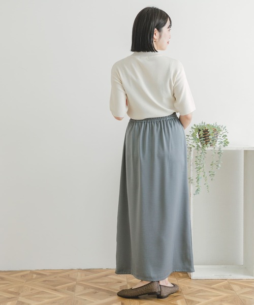 ITEMS URBANRESEARCH(アイテムズ アーバンリサーチ)の「サテンイージースカート(スカート・レディース・ブラック/ベージュ/グリーン・FREE)」の8枚目の写真
