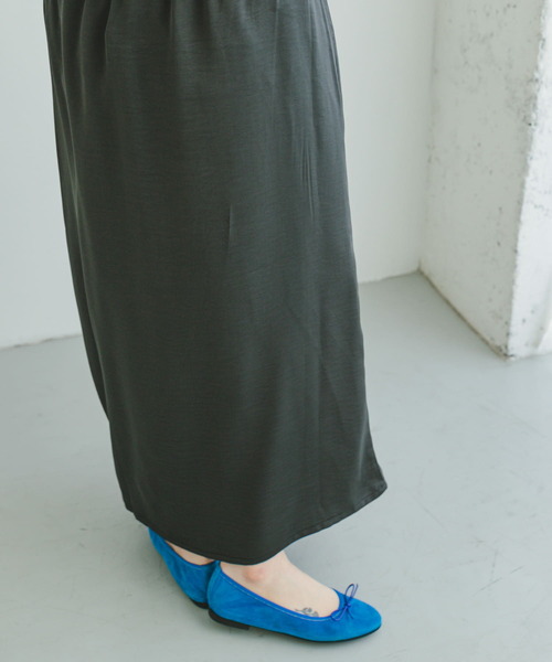 ITEMS URBANRESEARCH(アイテムズ アーバンリサーチ)の「サテンイージースカート(スカート・レディース・ブラック/ベージュ/グリーン・FREE)」の10枚目の写真