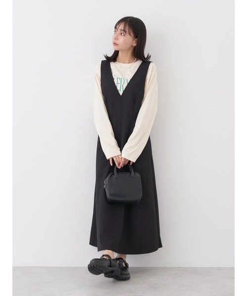 earth music&ecology（アースミュージックアンドエコロジー）の「Vネック切替ジャンスカ（ワンピース・レディース・ブラック/ベージュ・FREE）」の16枚目の写真