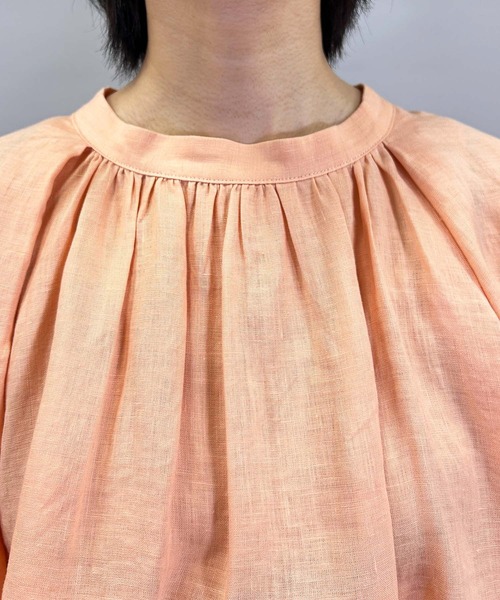 Munich（ミューニック）の「60sライトフレンチリネンギャザーブラウス（シャツ/ブラウス・レディース・ブルー/オレンジ/カーキ/ブラック・FREE）」の21枚目の写真
