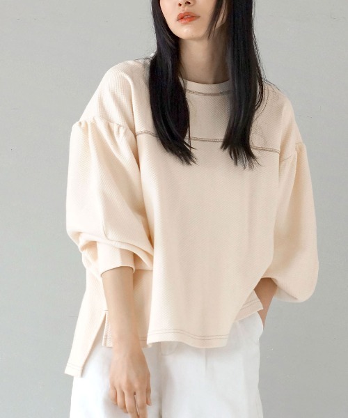 MIMIMEMETE(ミミメメット)の「サーマル パフスリーブプルオーバー(Tシャツ/カットソー・レディース・グリーン/ブラック/アイボリー/ベージュ・M)」の1枚目の写真