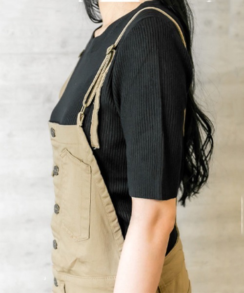 atONE(アットワン)の「atONE ストレッチツイルサロペットパンツ(サロペット/オーバーオール・レディース・カーキ/ナチュラル/ベージュ/ブラック・3L/4L/LL/L/M)」の20枚目の写真