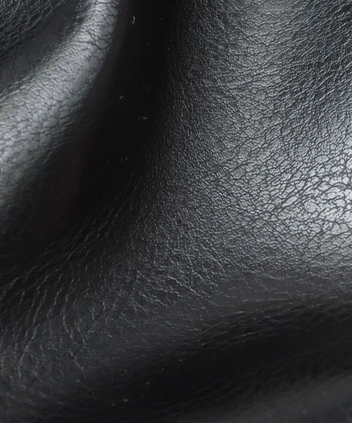 glabella（グラベラ）の「スプリットレザー（牛床革） マルチ スマホ ショルダーバッグ（ショルダーバッグ・メンズ・ブラック・FREE）」の18枚目の写真