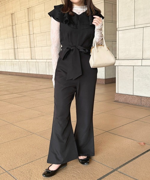 apres jour（アプレジュール）の「アソートフリルサロペット【ZOZOTOWN限定アイテム】（サロペット/オーバーオール・レディース・ブラック/ネイビー/ベージュ・SMALL/X-LARGE/MEDIUM）」の6枚目の写真