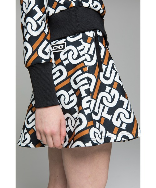 CPG GOLF（シーピージーゴルフ）の「チェーンロゴグラフィカルスカート