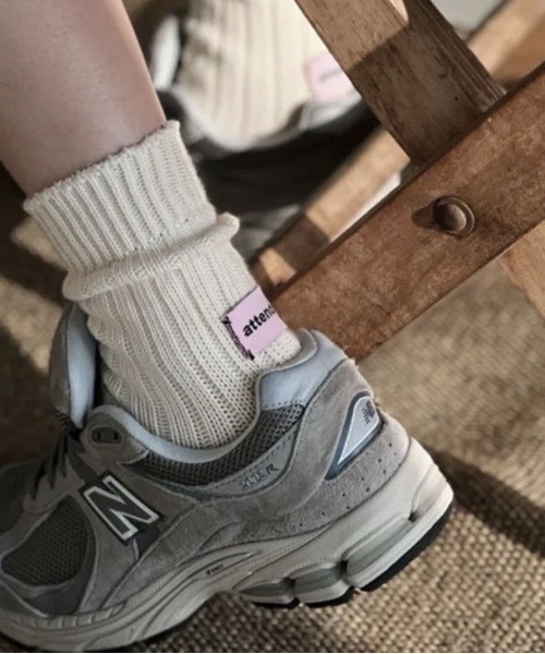 Jelly moo(ジェリームー)の「【 Jelly moo / ジェリームー 】 バックタグ リブソックス #(ソックス/靴下・レディース・ブラック/ピンク/ライトブルー/アイボリー/グレー/グリーン・FREE)」の1枚目の写真