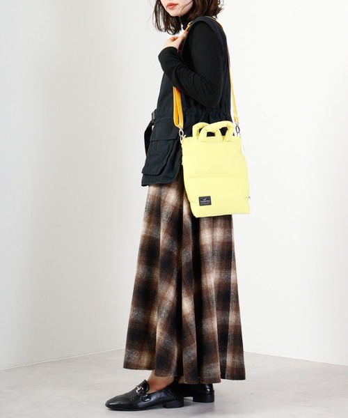 ROOTOTE（ルートート）の「ROOTOTE　フェザールー中綿サコッシュ（ショルダーバッグ・メンズ・ブルー系その他/グリーン系その他/ブラック×ブルー/イエロー/ピンク/カーキ/シルバー系その他/ブラック・FREE）」の20枚目の写真