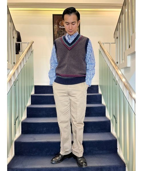 BROOKS BROTHERS（ブルックスブラザーズ）の「ダイアゴナルジャカード Vネック テニスベスト（ベスト・メンズ・ブラウン・MEDIUM/LARGE/SMALL）」の4枚目の写真