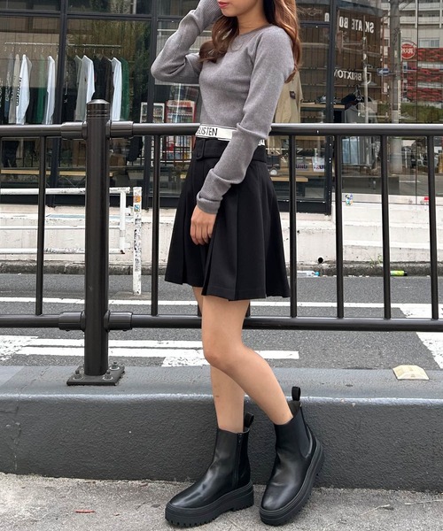 INGNI（イング）の「裾ロゴショート丈ニット（ニット/セーター・レディース・オフホワイト/チャコールグレー/その他/ブラック・M）」の21枚目の写真