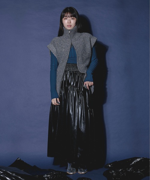 Ezick（エジック）の「Tiny spangle ダブルジップニットベスト（ベスト・レディース・シルバー/ゴールド/チャコールグレー・FREE）」の7枚目の写真