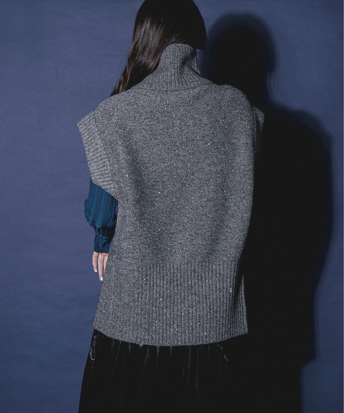 Ezick（エジック）の「Tiny spangle ダブルジップニットベスト（ベスト