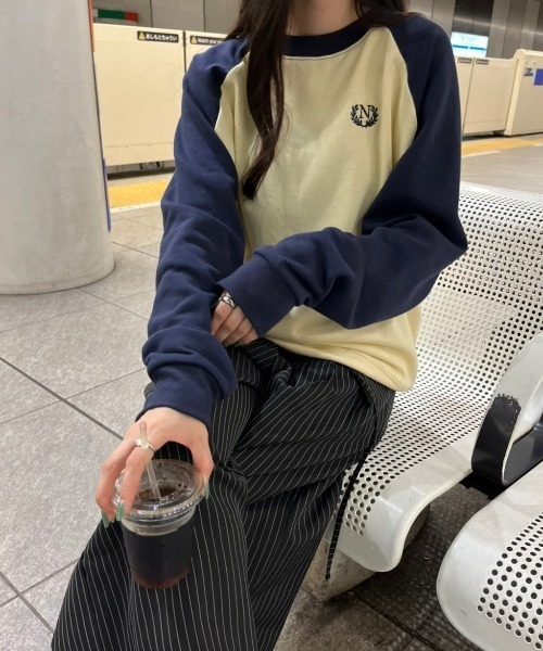 nemne store（ネンネストア）の「【低身長サイズあり】裏起毛ラグランスウェット（スウェット・レディース・クリーム/オートミール・SMALL/MEDIUM）」の5枚目の写真