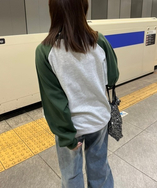 nemne store（ネンネストア）の「【低身長サイズあり】裏起毛ラグランスウェット（スウェット・レディース・クリーム/オートミール・SMALL/MEDIUM）」の16枚目の写真