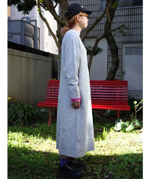 BEAVER（ビーバー）の「B omnivore/ビーオムニボー  マシュマロヤーンワンピース（ワンピース・レディース・ブラック/グレー・F）」の4枚目の写真