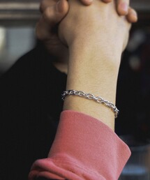 79937655_b_01_215.jpg
