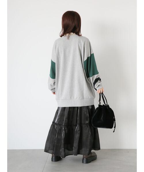 ehka sopo（エヘカソポ）の「ロゴ配色スウェット（Tシャツ/カットソー・レディース・ブルー/グレー/プラム/キナリ・F）」の17枚目の写真