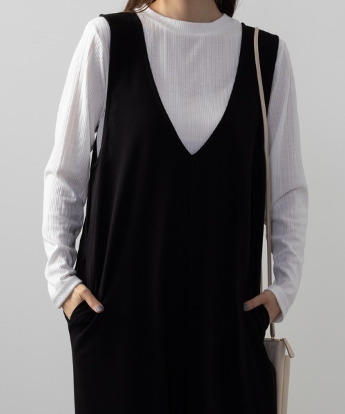 NAVY（ネイビー）の「NAVY 高身長向け インナー付きサロペット アンサンブル（サロペット/オーバーオール・レディース・ブラック/ネイビー/ベージュ・フリー）」の7枚目の写真