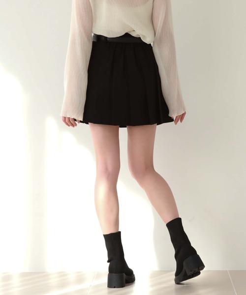 archives(アルシーヴ)の「ハイウエストプリーツミニスカート(スカート・レディース・グレー/アイボリー/ベージュ/ブラック・MEDIUM)」の12枚目の写真