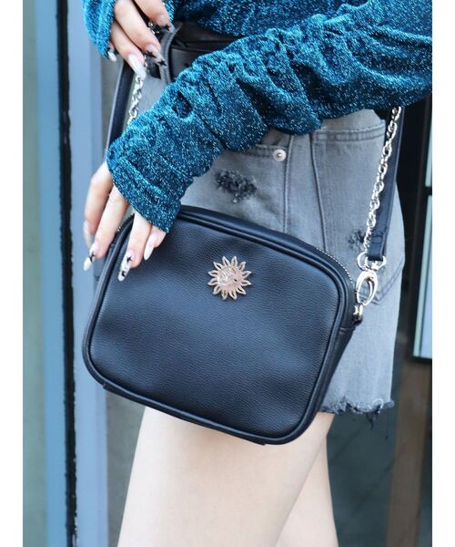 EVRIS（エヴリス）の「SUNNYダブルショルダーBAG（ショルダーバッグ・レディース・ホワイト/シルバー/ゴールド/ピンク/ゴールド系その他・FREE）」の12枚目の写真