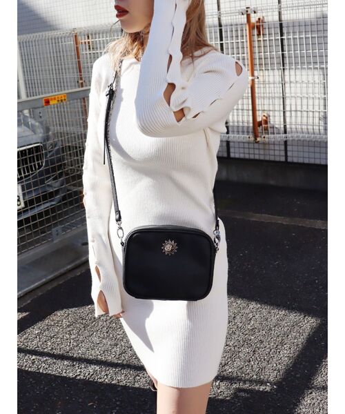 EVRIS（エヴリス）の「SUNNYダブルショルダーBAG（ショルダーバッグ・レディース・ホワイト/シルバー/ゴールド/ピンク/ゴールド系その他・FREE）」の18枚目の写真