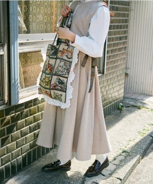 kutir（クティール）の「【クティールとレトロ】セットアップ着用可　サイドリボンアソートベスト（ベスト・レディース・ネイビー/モカ/ダークブルー/ベージュ・FREE）」の17枚目の写真