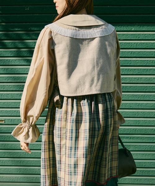 kutir（クティール）の「【クティールとレトロ】セットアップ着用可　サイドリボンアソートベスト（ベスト・レディース・ネイビー/モカ/ダークブルー/ベージュ・FREE）」の13枚目の写真
