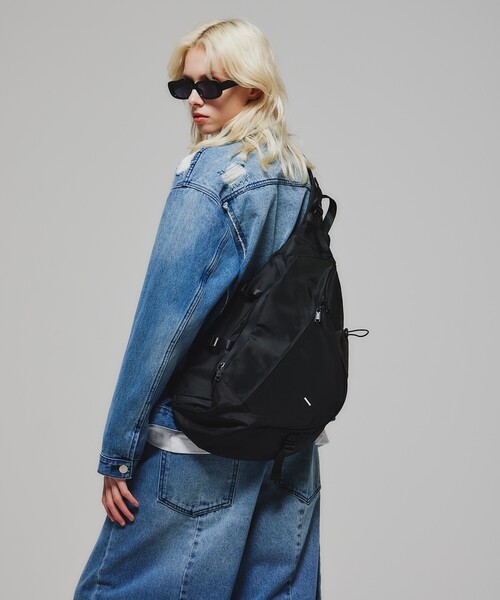 tk.TAKEO KIKUCHI(ティーケータケオキクチ)の「◆ワンショルダーボディバッグ(ボディバッグ/ウエストポーチ・レディース・ブラック・00)」の19枚目の写真