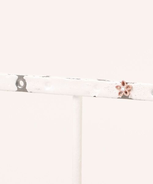 tone(トーン)の「【Peony/ピオニー】/サージカルステンレス316L ビジューフラワースタッドピアス(ピアス(片耳用)・レディース・ピンクゴールド/シルバー/ゴールド・FREE)」の13枚目の写真