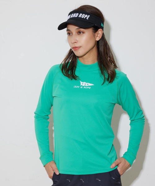 JUN&ROPE'(ジュンアンドロペ)の「【UV】【接触冷感】フラッグプリント長袖モックプルオーバー(Tシャツ/カットソー・レディース・ホワイト/ブラック/グリーン・L/M/S)」の1枚目の写真