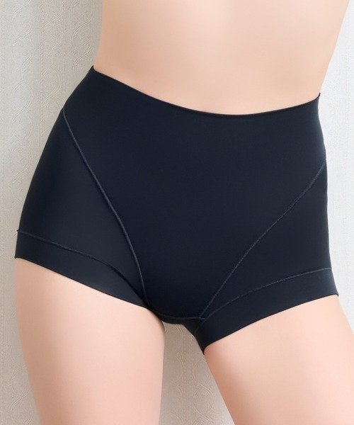 BRADELIS NEWYORK（ブラデリスニューヨーク）の「ゆきねえとろりソフトシルク混ショーツ24 ブラデリス 補正下着 補整（ショーツ・レディース・ブラック/ピンクベージュ/グレー系/ラベンダー/ミント/クリーム・L/M/3L/LL/4L/S/5L）」の2枚目の写真