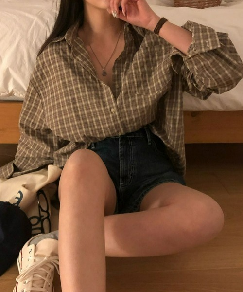 BEIDELLI（ベイデリー）の「[BELLIDE MADE] カジュアルオーバーフィットチェックシャツ（シャツ/ブラウス・レディース・ブラック/ブルー/ブラウン・FREE）」の2枚目の写真