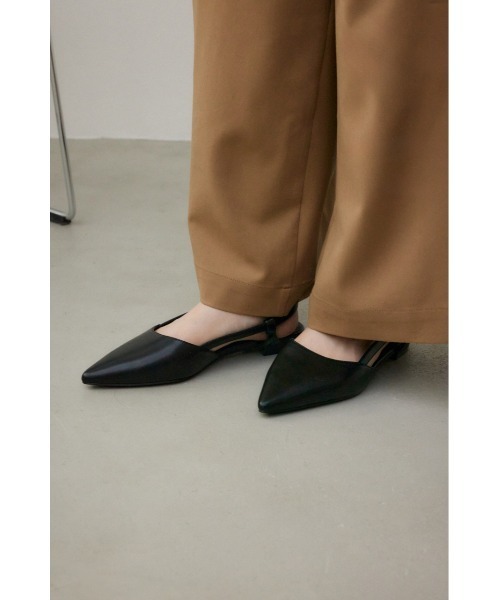 AZUL by moussy(アズールバイマウジー)の「バックオープンローヒールパンプス(パンプス・レディース・ブラック/ブラウン・LL/LARGE/MEDIUM/SMALL)」の16枚目の写真