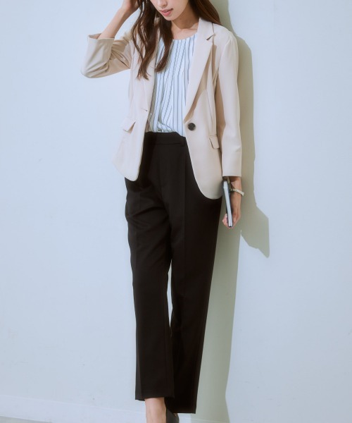 7days Life Styling(セブンデイズライフスタイリング)の「【UVカット】ストレッチダブルクロス7分袖テーラードジャケット (洗濯機OK)(テーラードジャケット・レディース・ネイビー/ライトグレー/ライトベージュ/ブラック・S/M/L/LL)」の10枚目の写真