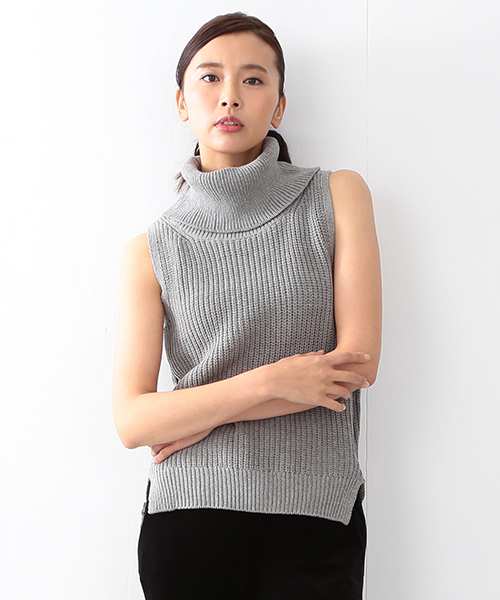 BEAMS LIGHTS Women's(ビームスライツ ウィメンズ)の「BEAMS LIGHTS / タートル片畦ベスト(ニット/セーター・レディース・グレー/ブラウン/ブルー系その他・ONE SIZE)」の2枚目の写真