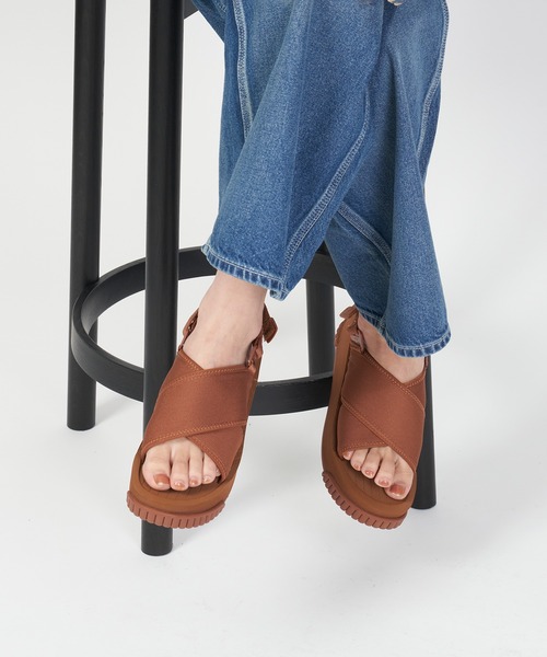 SHAKA(シャカ)の「SHAKA 厚底 スポーツ サンダル NEO FIESTA PLATFORM ネオ フィエスタ プラットフォーム(サンダル・レディース・ブラック/ブラウン/ベージュ系その他/パープル系その他・22/23/24/25)」の19枚目の写真